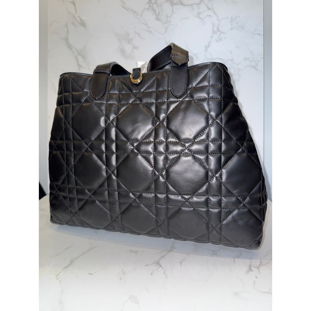 Christian Dior Cannage Toujours Large - Picture 5 of 7